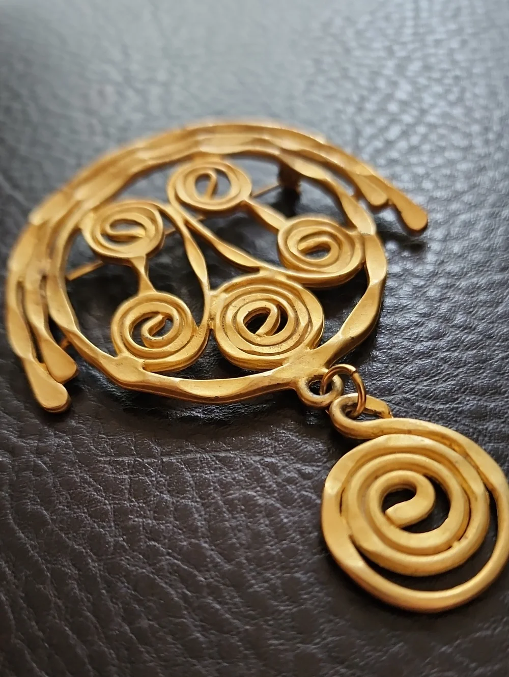VTG Gold Tone Chunky Abstract Brooch